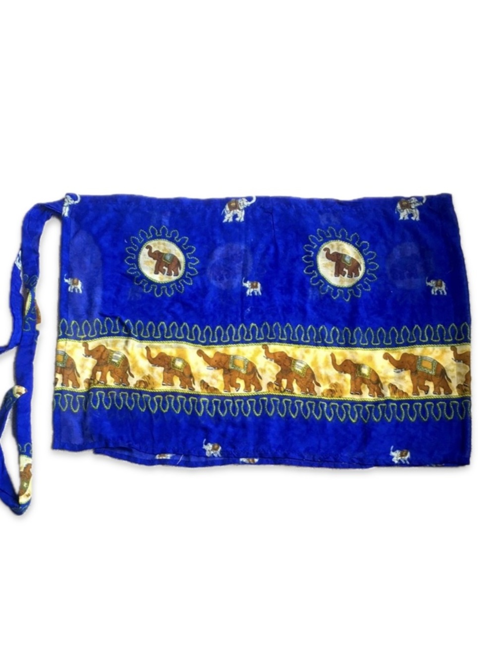 Stunning Elephant Print Sarong. - Picture 2 of 15